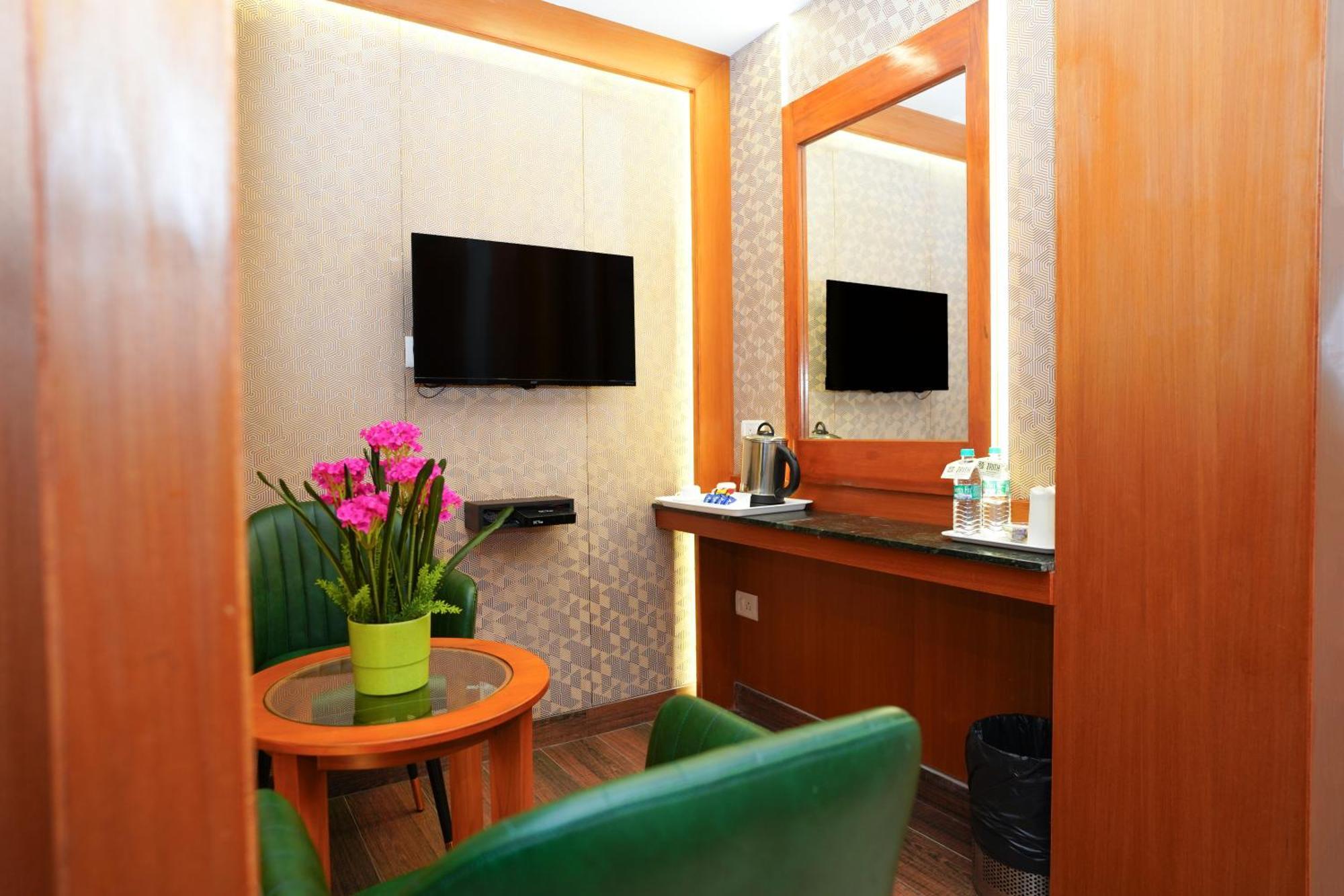 Zaith Residency Near Us Consulate & Apollo Hospitals Hotel Chennai Exterior photo