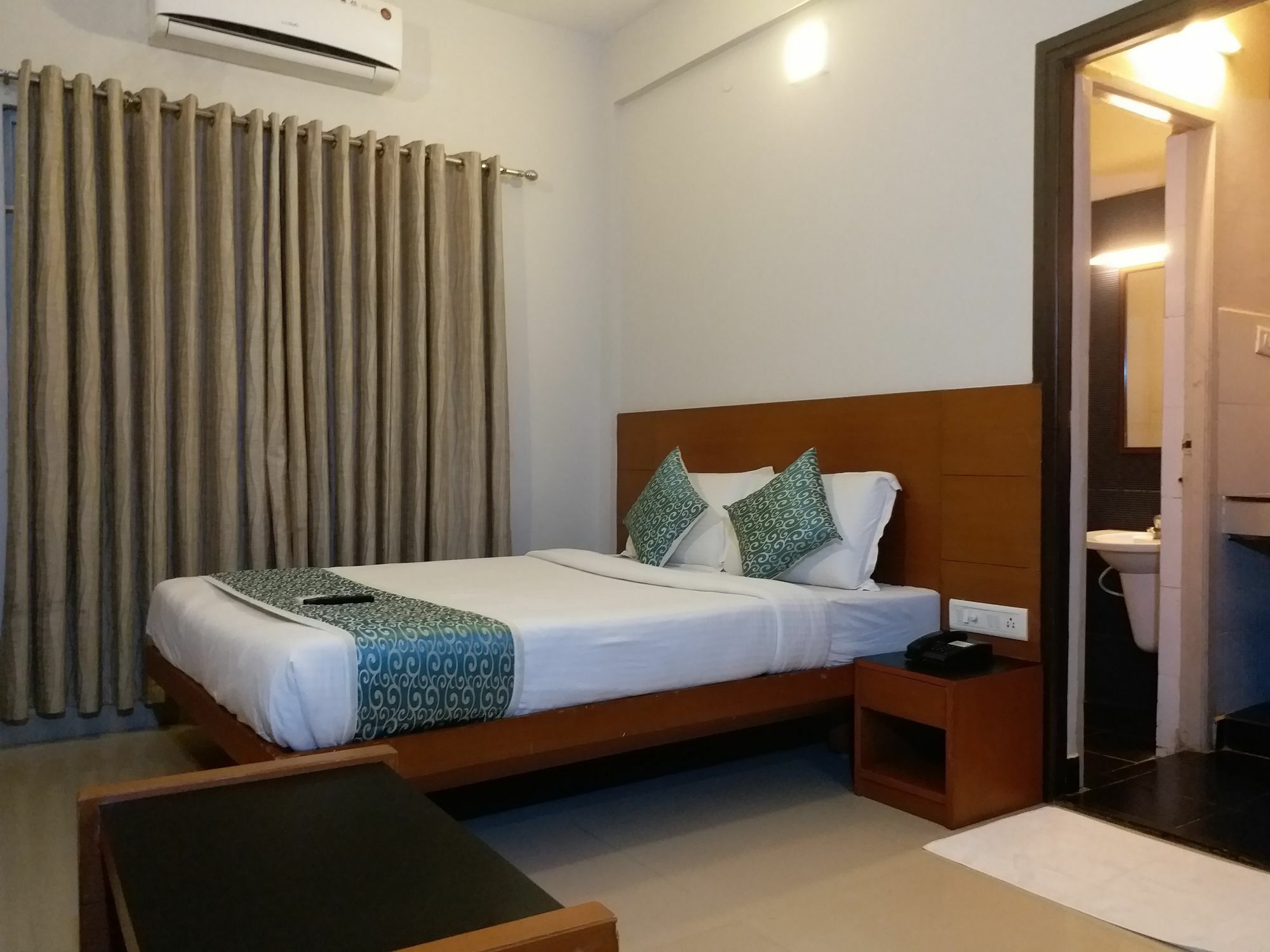 Zaith Residency Near Us Consulate & Apollo Hospitals Hotel Chennai Exterior photo